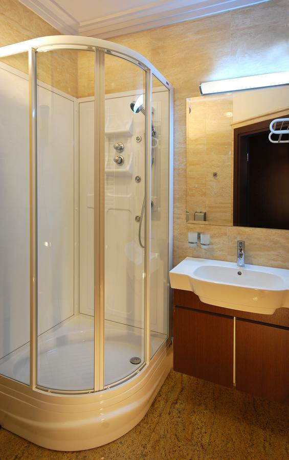 Hotel Victoria Włocławek Екстериор снимка